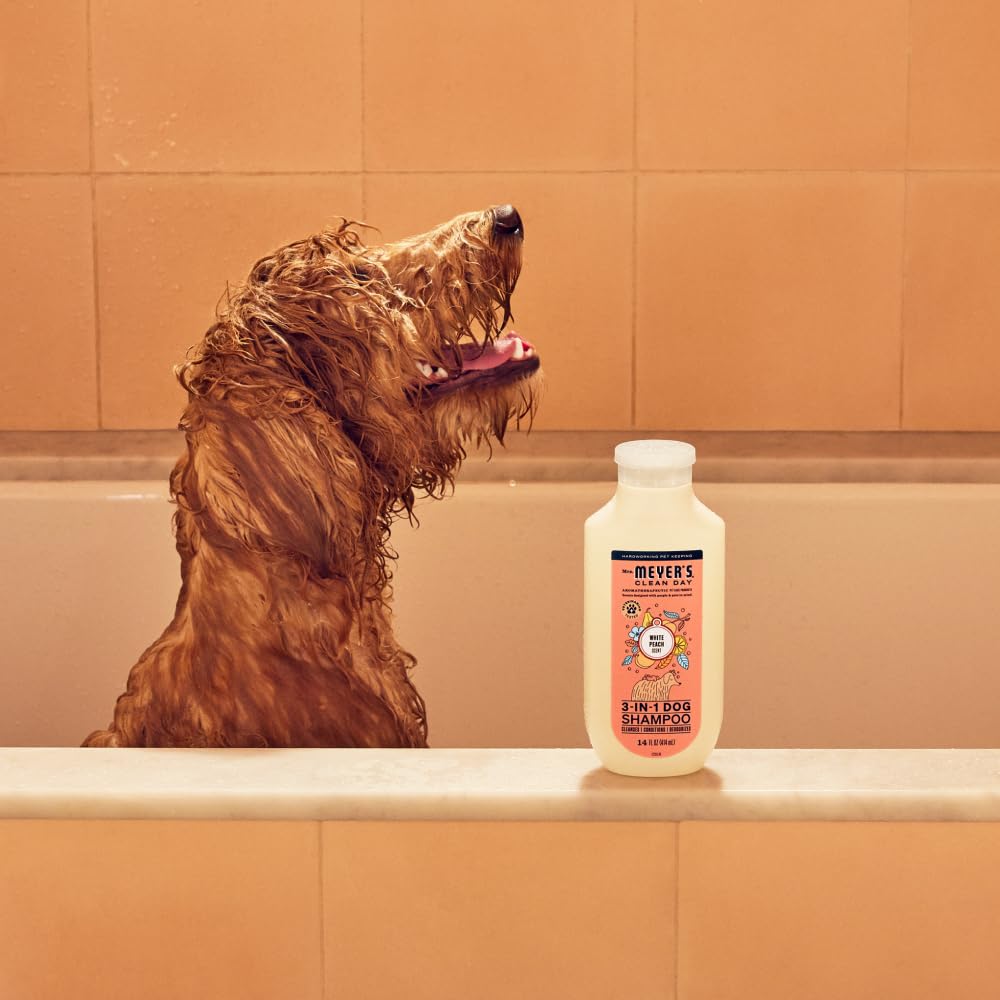 Dog Shampoo White Peach Scent 14oz R5736