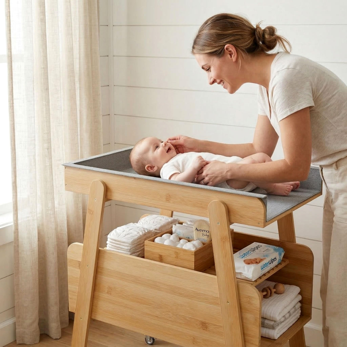 Flat Top Diaper Changing Station with Wheels and Changing Pad Y514347
